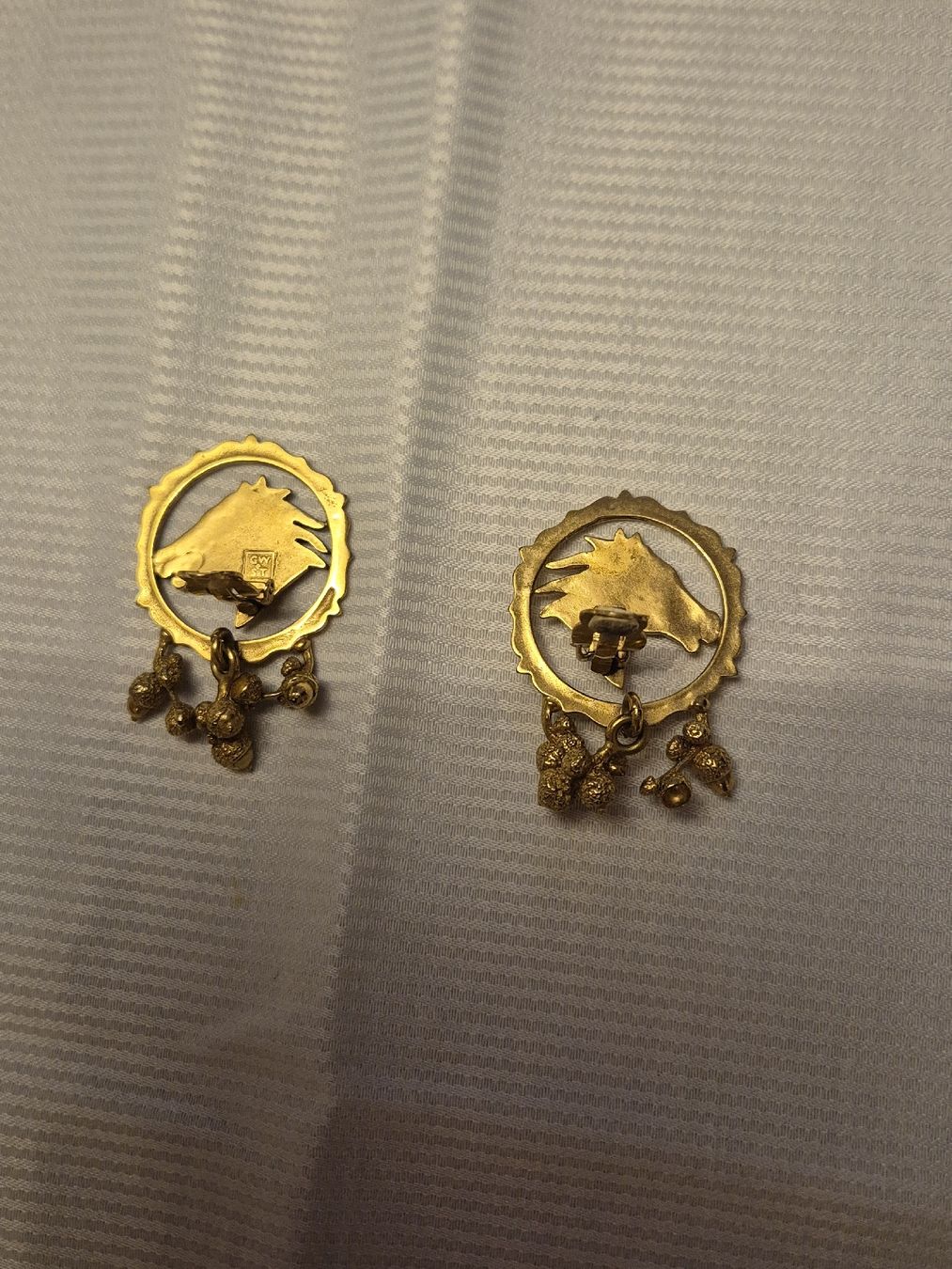 Orecchini pendenti & Orecchini a lobo: Ohrclipse Modeschmuck Pferd – Usato da Luzern venduto da luzri 2