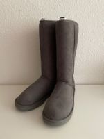 Original UGG Stiefel classic II grau, hoch