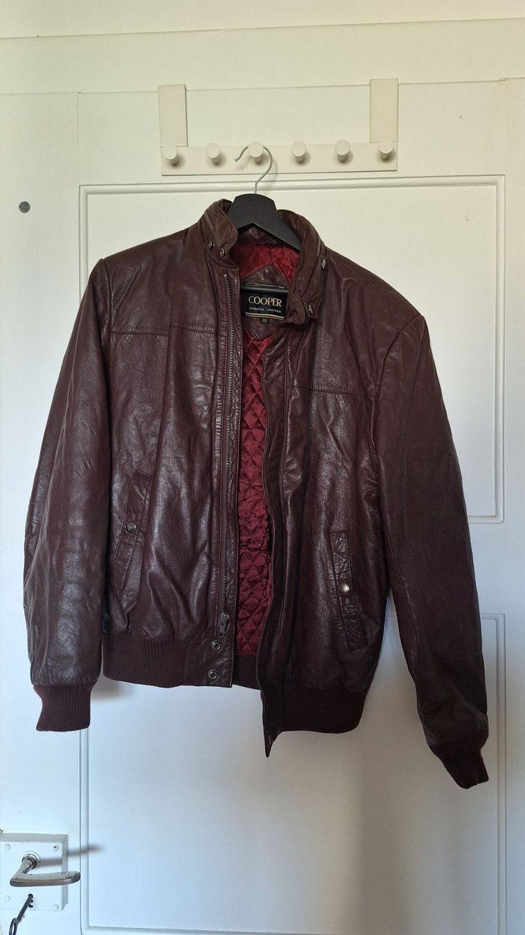 Giacche: Cooper Leather Bomber Jacket (Size 40 Tall) – Usato da Zürich venduto da andyscorner