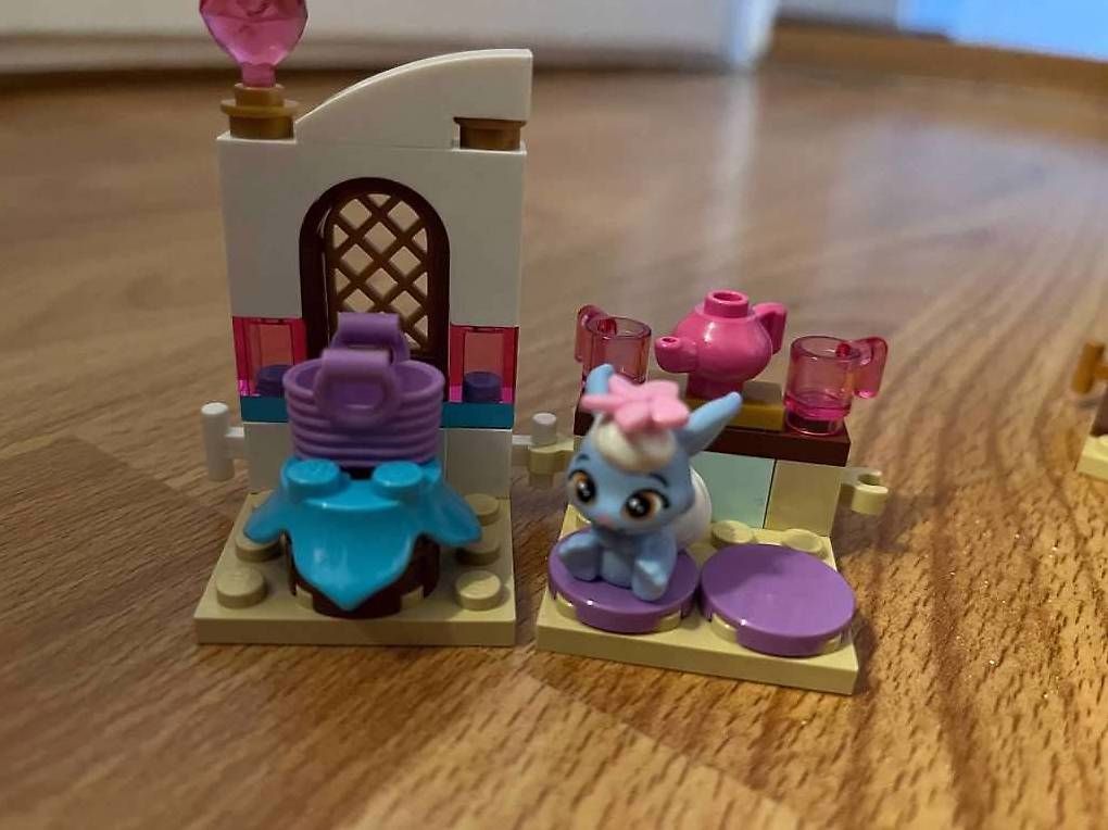 Jeux de construction: LEGO Disney 41143 et 41144 – D'occasion à Yverdon-les-Bains par mic_v8yx 2