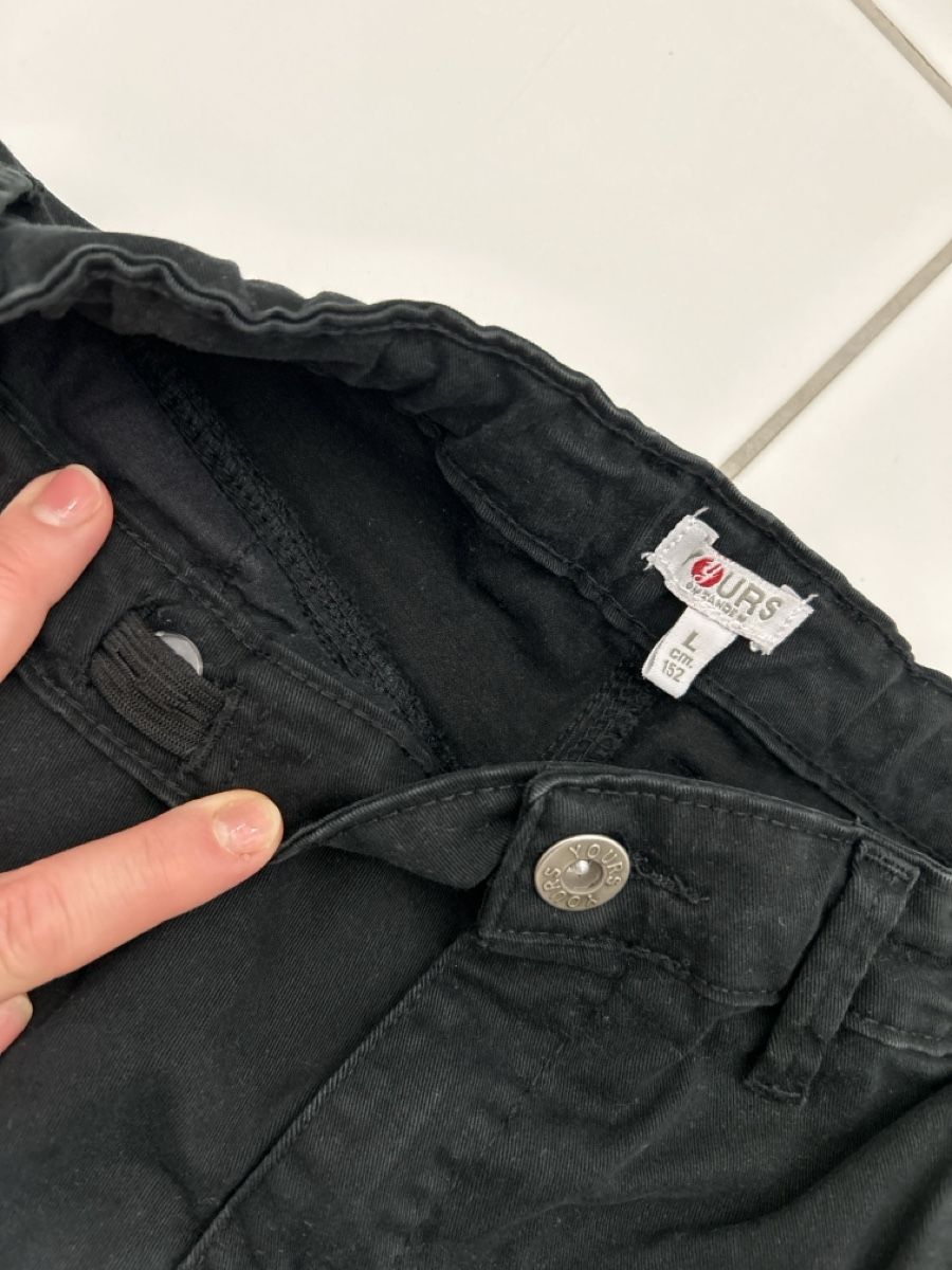 Pantalons: Cargo Hose schwarz Grösse 152 – Neuf (Voir description) à Riehen par mittwoch81 1