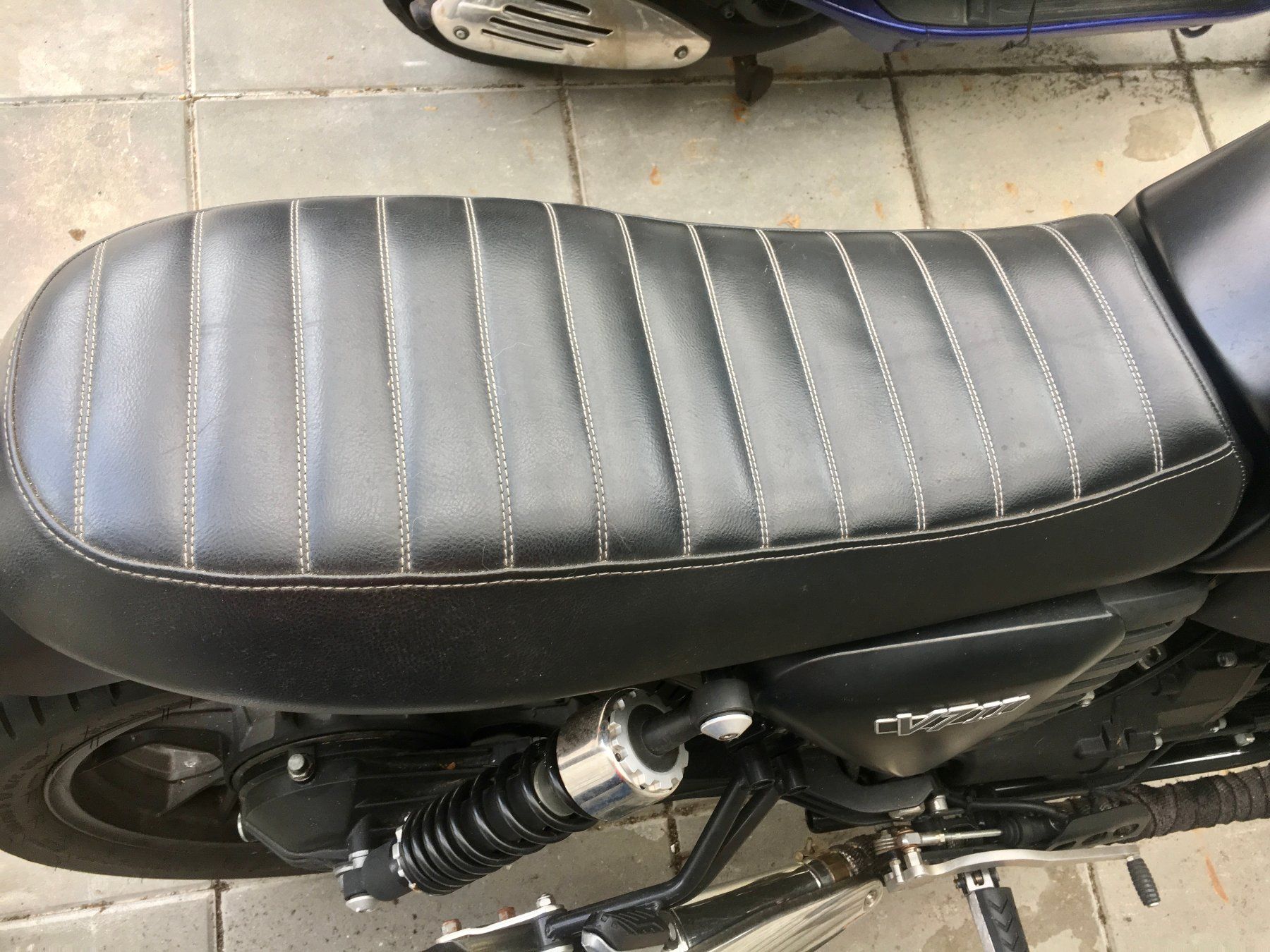 Moto Guzzi Strasse: MOTO GUZZI V7ii Stone 2015 – Gebraucht aus Vernate von mau_2vbc 2