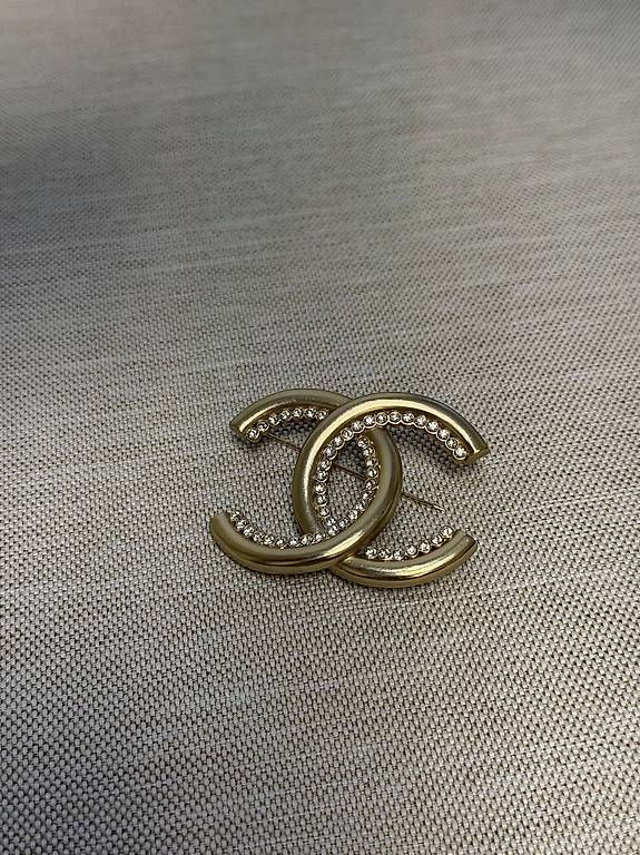 Spille & Fermagli: Chanel Brosche CC – Usato da Dübendorf venduto da malina7797 3