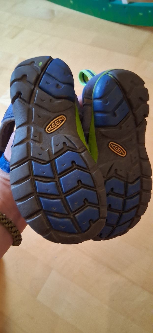 Keen Schuhe für Jungen: Keen Sandalen 27/28 – Gebraucht aus Zunzgen von NiBe99 1