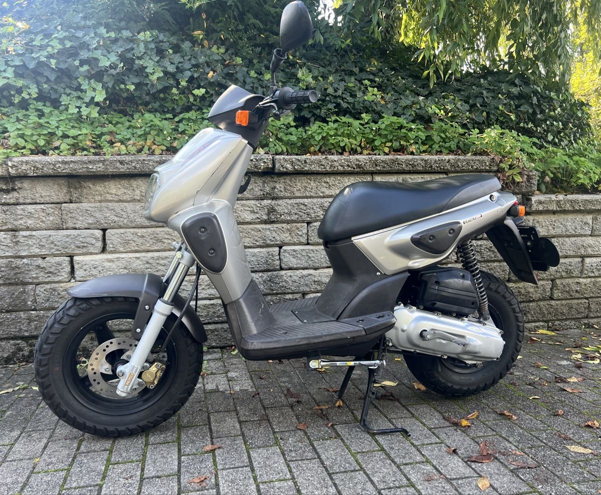 Yamaha Scooter: Yamaha Slider MBK Stunt EW50 – Usato da Muentschemier venduto da Desfank 1