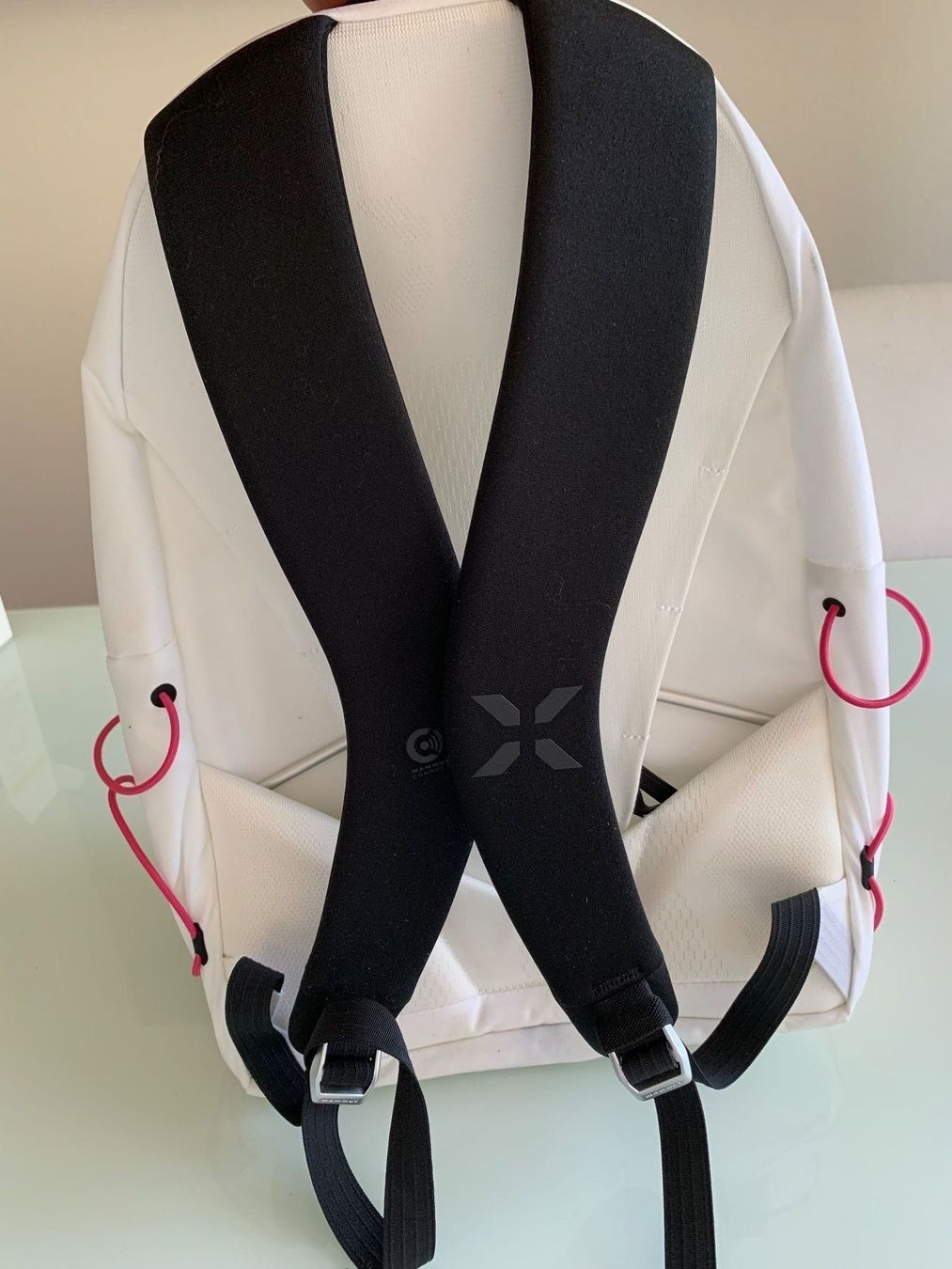Mammut Zaini: Mammut Rucksack 12 Liter Farbe Weiss – Nuovo (secondo la descrizione) da Adliswil venduto da Majeska 2