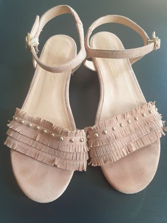 Pedro Miralles Sandalen Gr. 37, mit Fransen