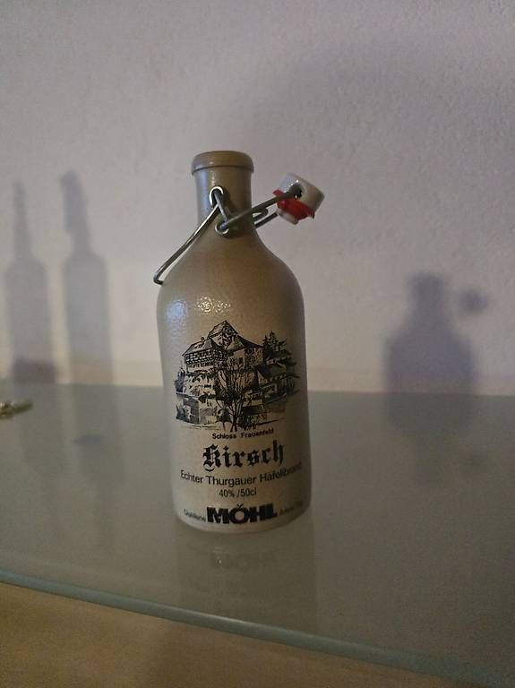 Verres, cruches & bouteilles: Steingutflasche Kirsch mit Bügelverschluss 50cl leer – Neuf (Voir description) à ramiswil par saboli01 1