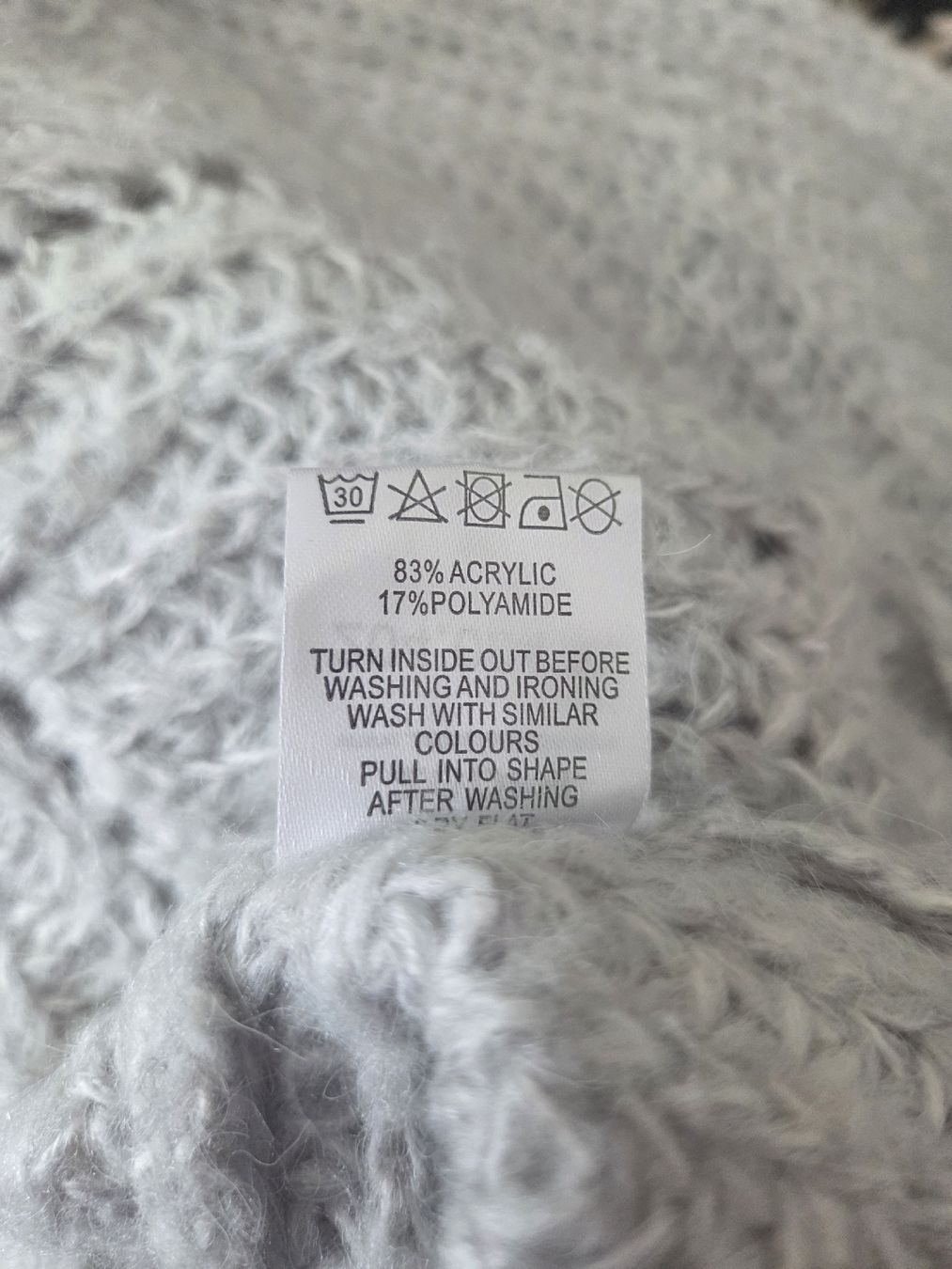 Zebra Giacche: Zebra Strickjacke, Grösse M, Grau, kuschelig warm! – Usato da Kriens venduto da Nats1 3