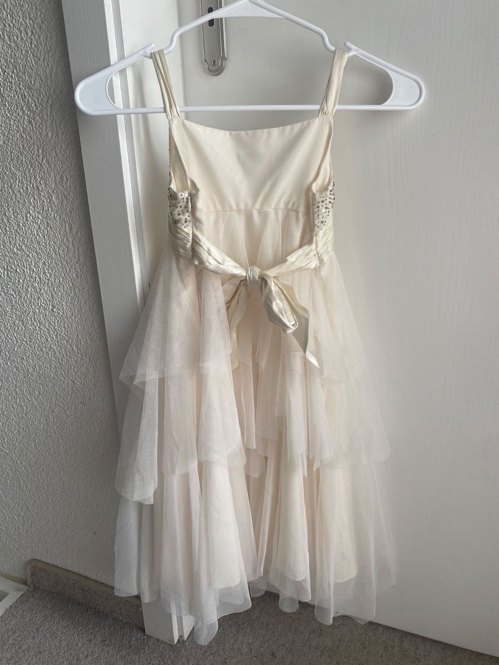 Vestiti & Gonne: Kleid Mädchen weiss – Usato da Altendorf venduto da am9j_nt 5