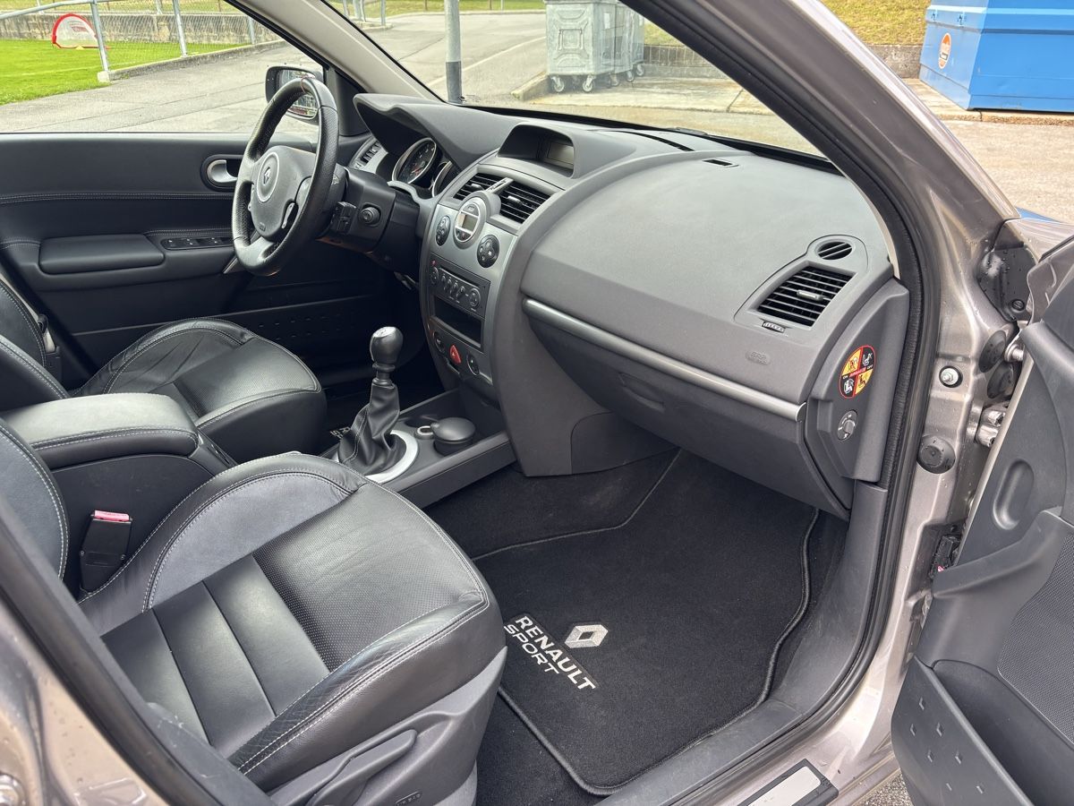 Renault Automobili: Renault Mégane 2.0 Sport – Usato da Vevey venduto da jaq_g59z 7