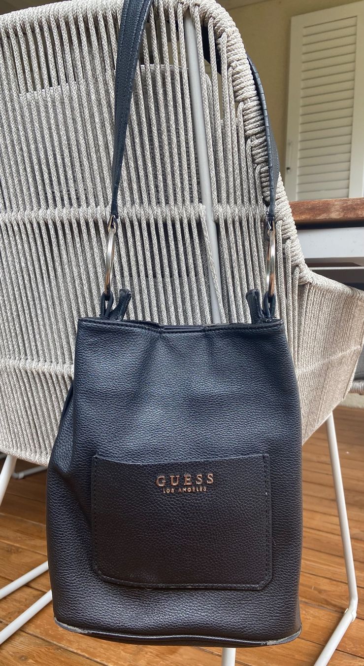 Guess Borse: Guess Handtasche – Usato da Widnau venduto da Imani 2