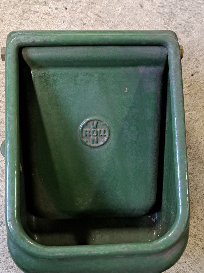 Behälter & Ähnliches: Von Rolll Tränkebecken – Neu und originalverpackt aus Wädenswil von mh012