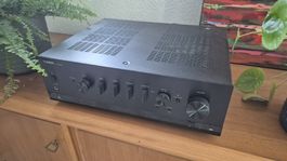 Yamaha R-N800A 