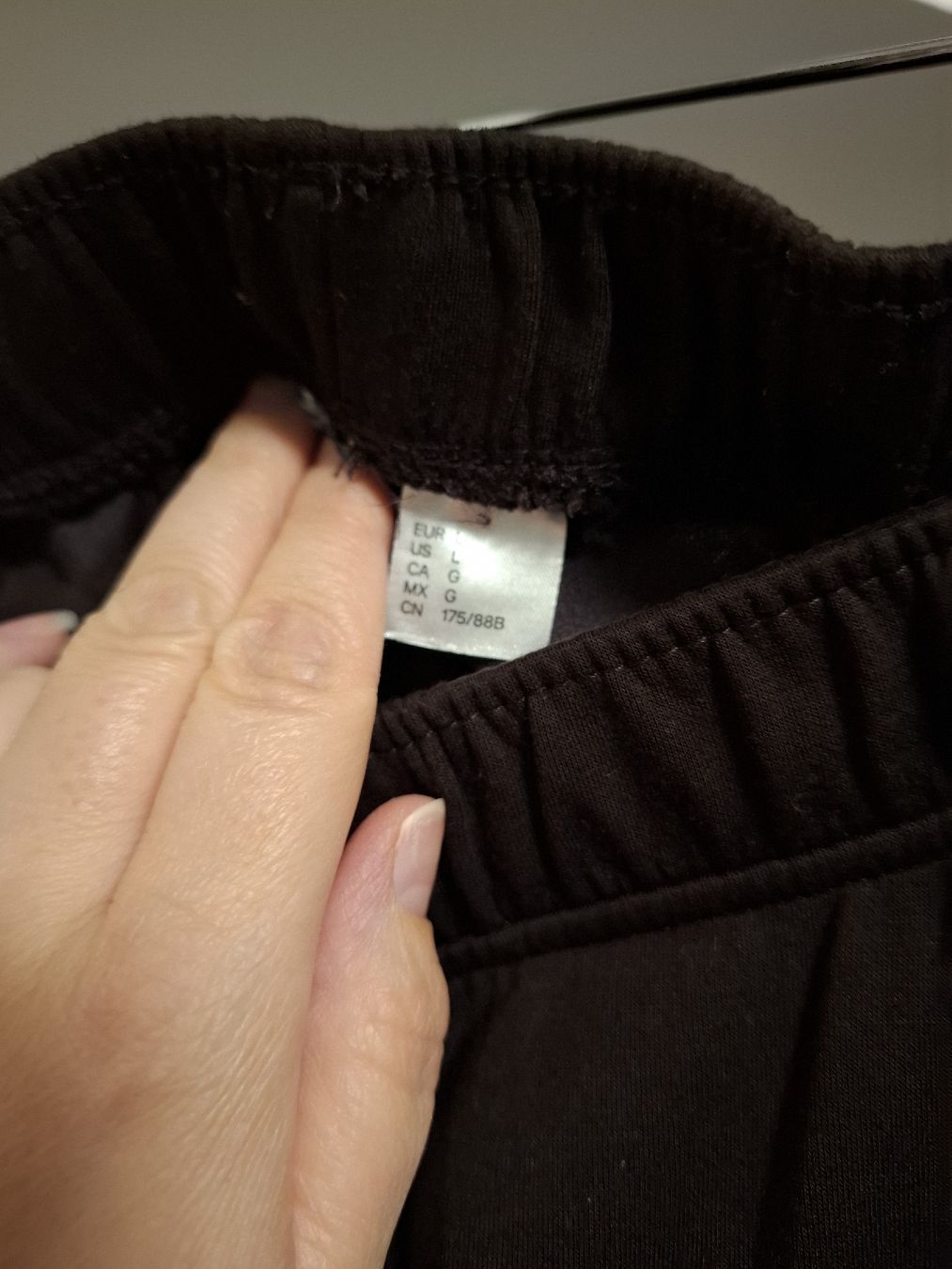 H&M Pantaloni: Braune Stoffhose Grösse L – Nuovo (secondo la descrizione) da Lütisburg venduto da amerika123 2