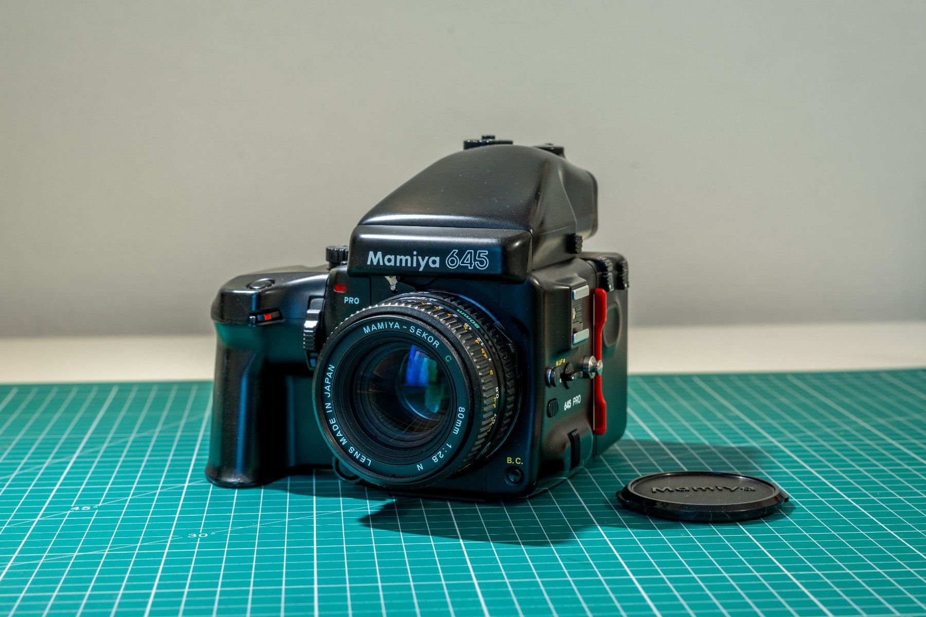 Mamiya Kamera: Mamiya 645 Pro – Gebraucht aus Zürich von Lexupexu