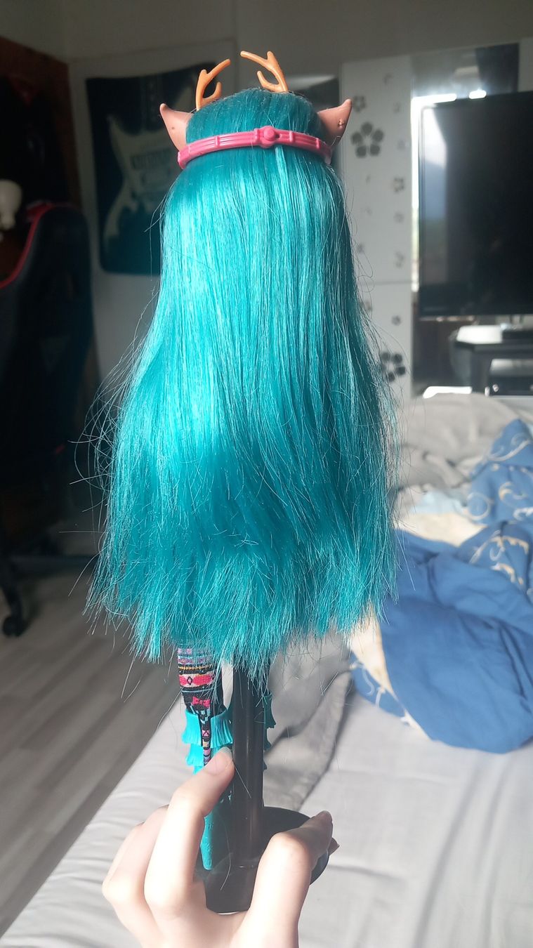 Poupées: Monster High Isi Dawndancer – D'occasion à Bex par aud_cy2l 4