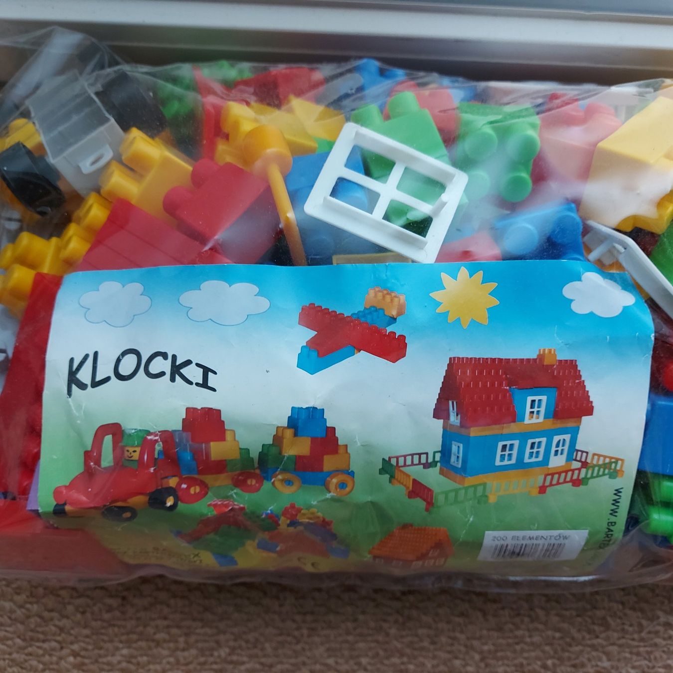 Jouets: Baublöcke Set 200 Elemente neuwertig – Neuf avec emballage d'origine à Zürich par tul_bgk6