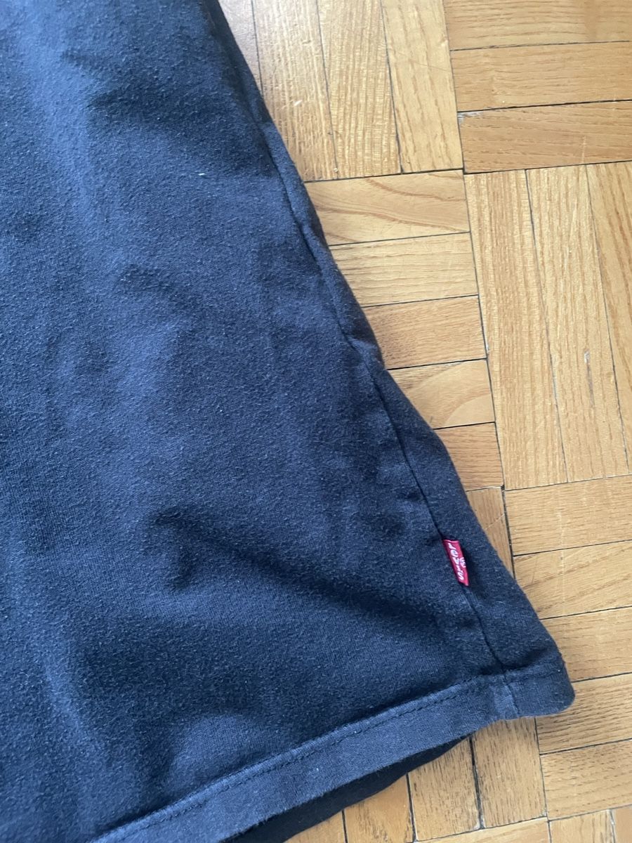 Levi's T-shirt: LEVI'S t.Shirt gr S – Usato da Gutenswil venduto da Bregenzer8610 1