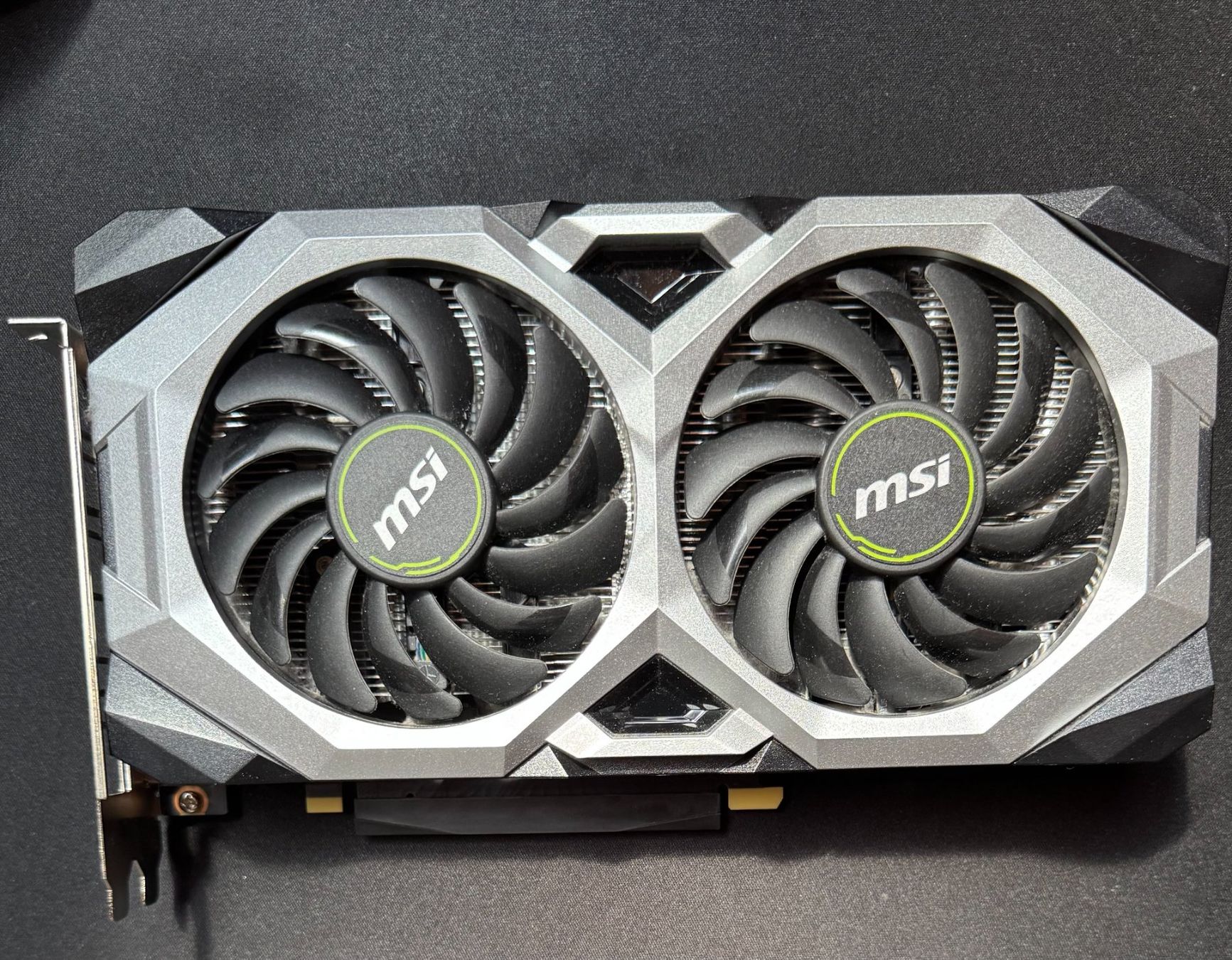 MSI Schede grafiche: MSI GeForce RTX 2070 Ventus 8 Go – Usato da vinzel venduto da St3ndwell
