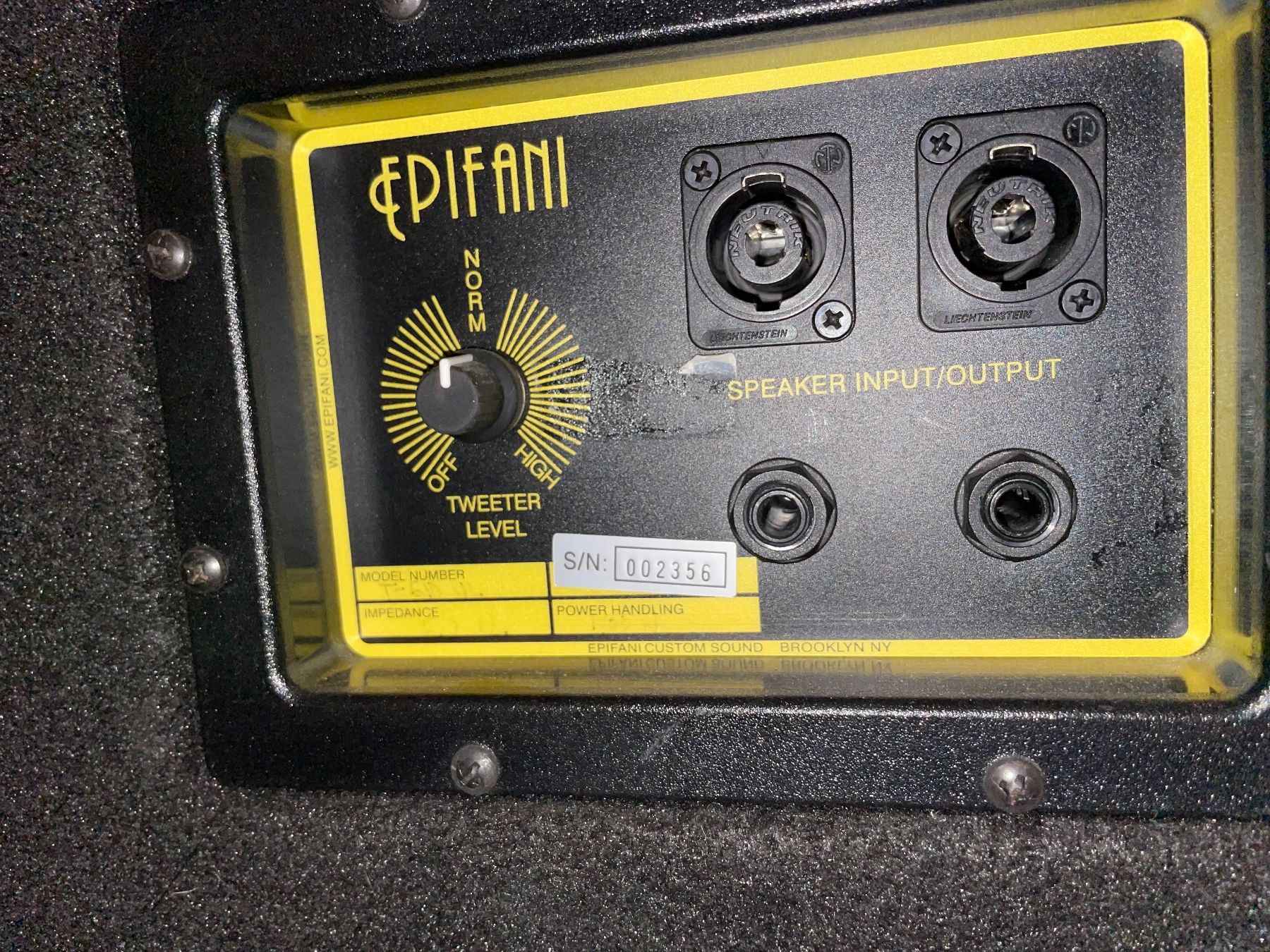Strumenti musicali: Epifani Bass Box 610 - Selten! – Usato da egnach venduto da Ursbass 2