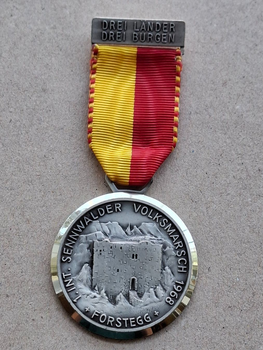Medaglie: Forstegg 1968 (L261) – Usato da Schwanden GL venduto da Suvorov 2