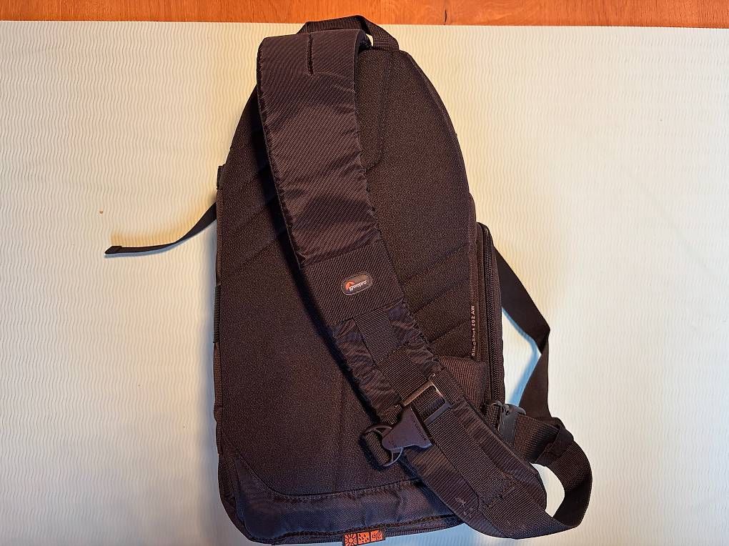 Borse: Lowepro Sling Kameratasche – Usato da Kriens venduto da happysven_swiss 1