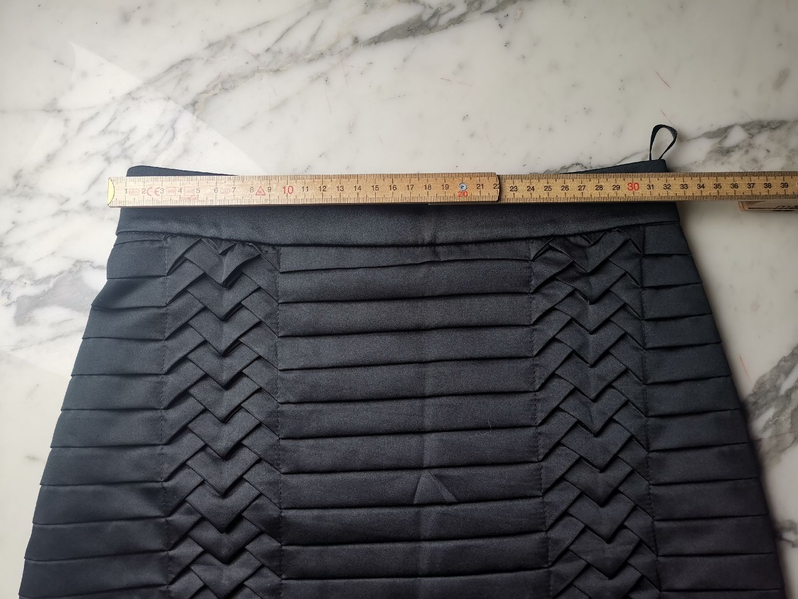 H&M Röcke: Origami Rock H+M – Gebraucht aus Uerikon von pink_flamingo 3