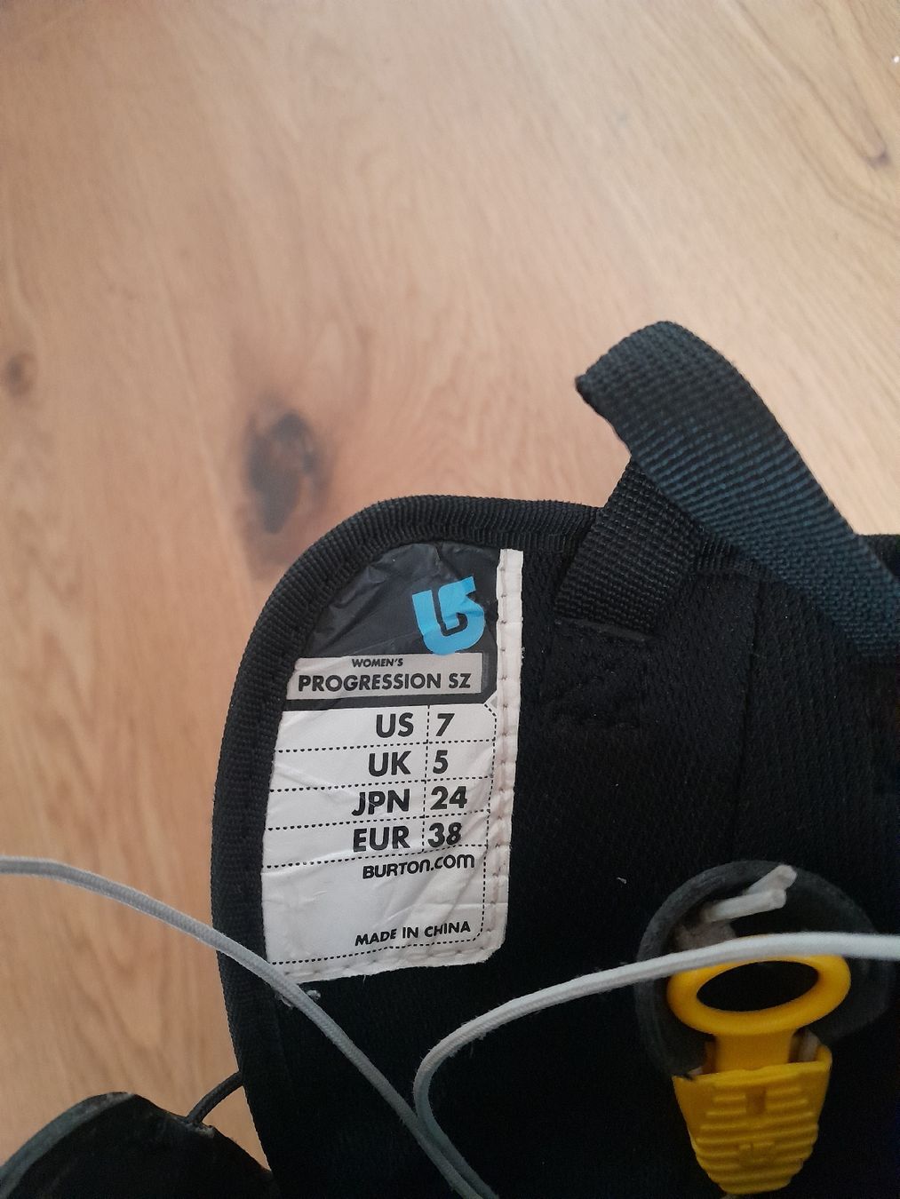 Burton Scarpe da uomo: burton Snowboardschuhe Gr.38 – Usato da Utzenstorf venduto da Schleimi007 1