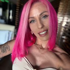 Profile image of Angie_Dzemaili