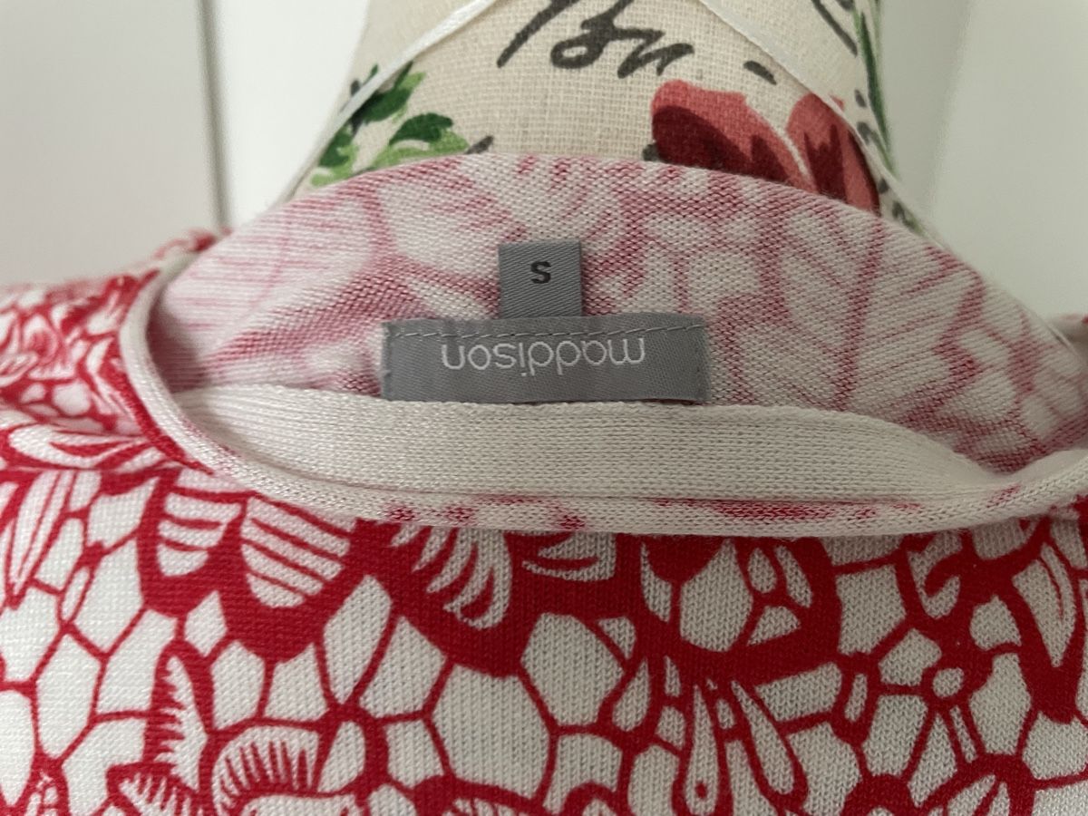 Maddison Giacche: Neu** Viscose Strick-Jäckli Maddison Gr. S – Nuovo (secondo la descrizione) da Zürich venduto da Pamuk04 5