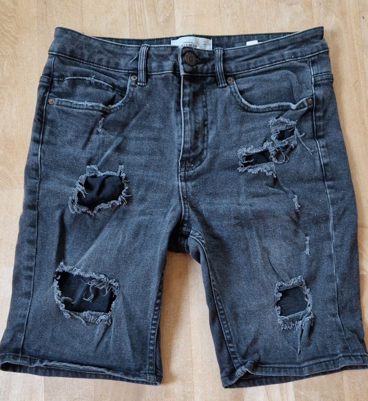 Pull&Bear Jeans: Pull&Bear Kurzhose, Jeans, Slim Fit – Usato da Muri b. Bern venduto da mlu_vgj7