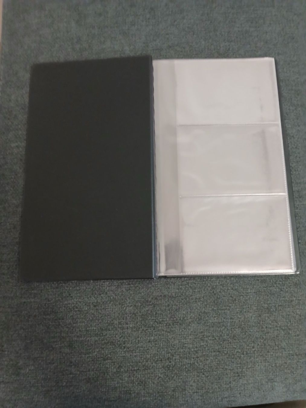 Altro in  Abbigliamento & Accessori: 72 -Visitenkarten-Etui, Kartenetui, schwarz – Usato da Glattbrugg venduto da fin_66d8 3
