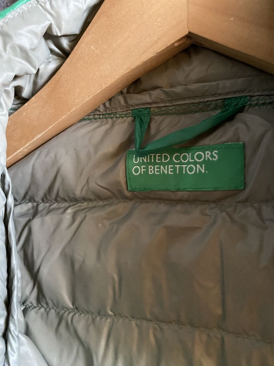 Benetton Jacken: Veste Doudoune Benetton 10 ans – Gebraucht aus Geneve von Monthoux13 3