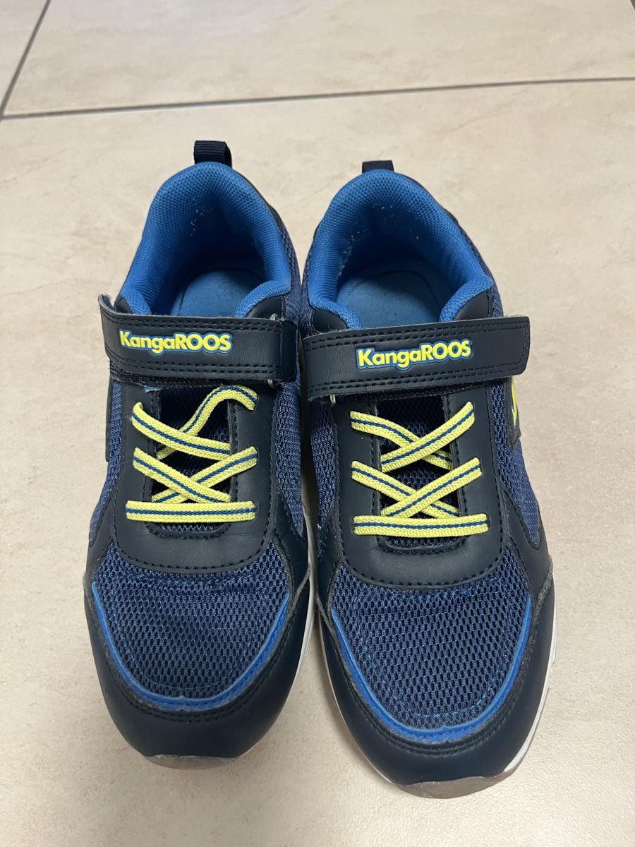 Dosenbach Chaussures garçon: Turnschuhe KangaROOS Gr.34 – D'occasion à Bülach par Papagei7