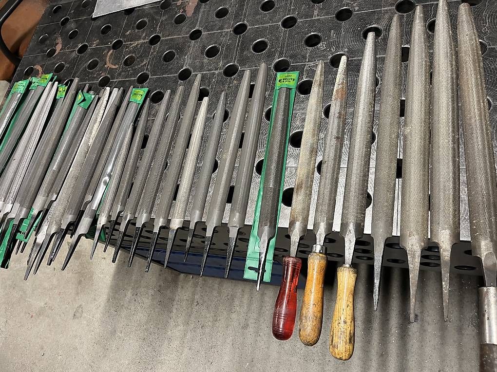 Tous les outils: Halbrund Feilen – D'occasion à Oberwil (Dägerlen) par Teddy89 1
