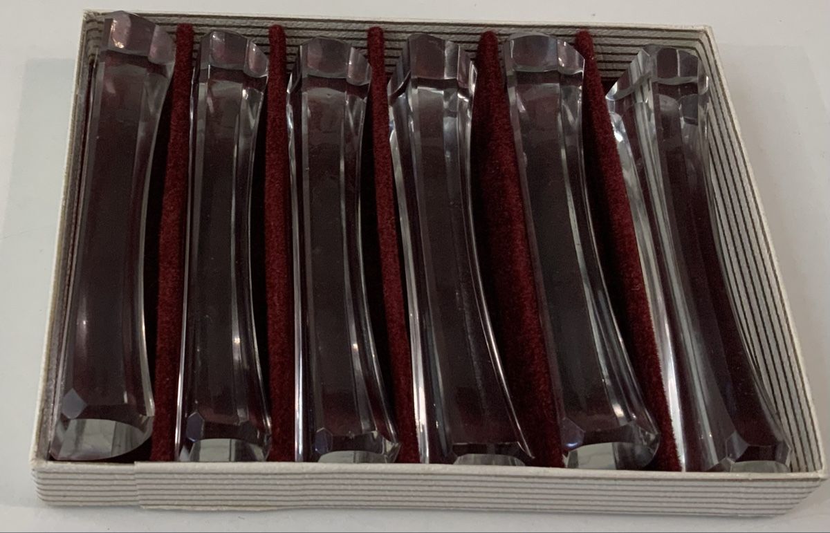 Set di posate: Lot de 6 porte-couteaux – Usato da rolle venduto da Tontonjulot 4