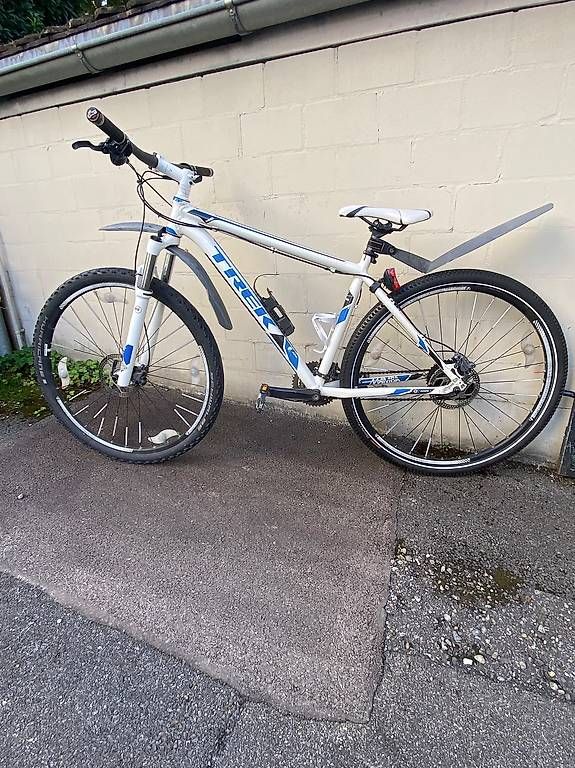 Biciclette: Trek Mamba 29" – Usato da Männedorf venduto da Siron 1