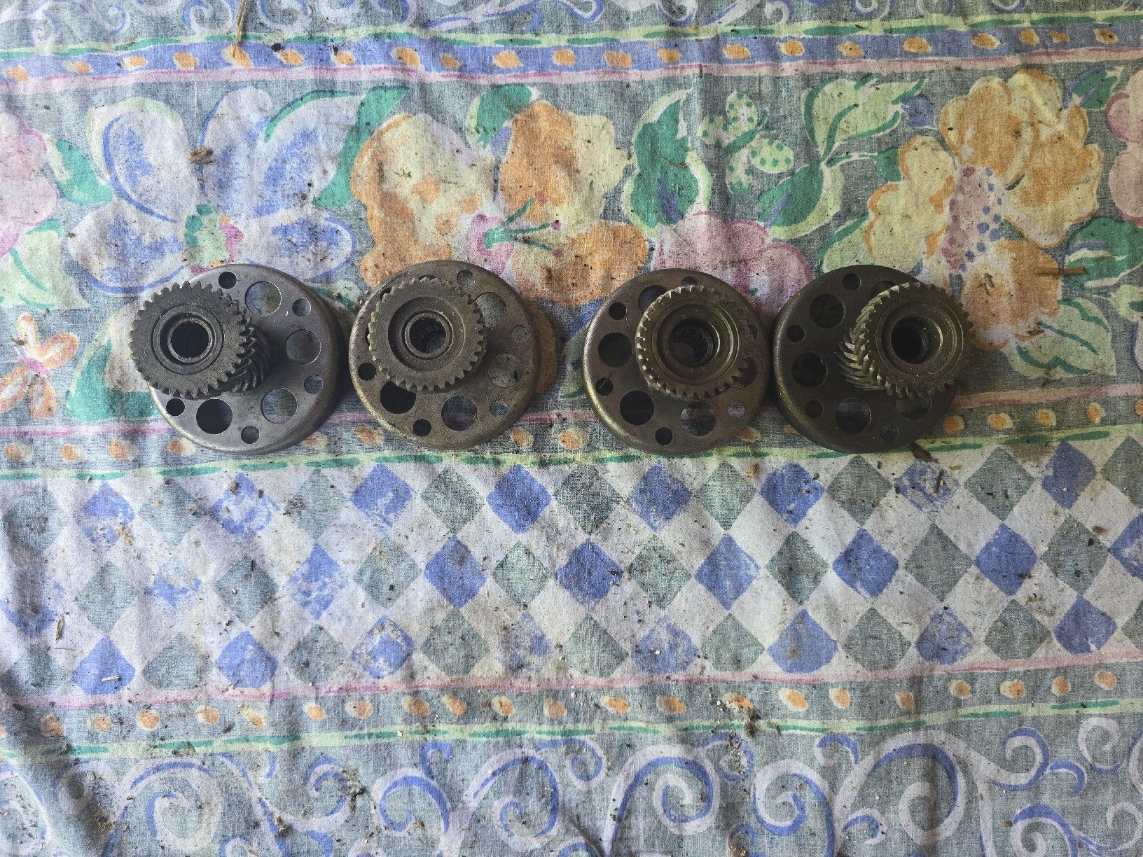 Sachs Mofa-Ersatzteile: Sachs 503 Kupplungskorb 4 Stück – Gebraucht aus Aarberg von 2002stefan 1