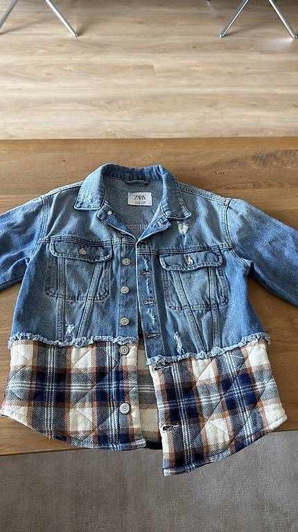 Giacche & Cappotti: Jeansjacke Gr. 140 / 10 – Usato da Cham venduto da deltoro84
