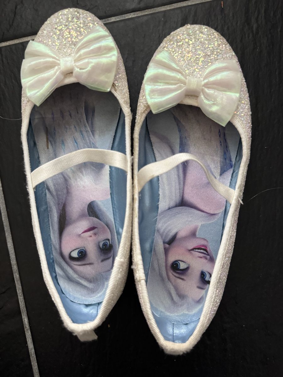 H&M Scarpe per ragazze: Ballerinas mit Elsa aus H&M 34 gr – Usato da Spreitenbach venduto da padobranac86 5