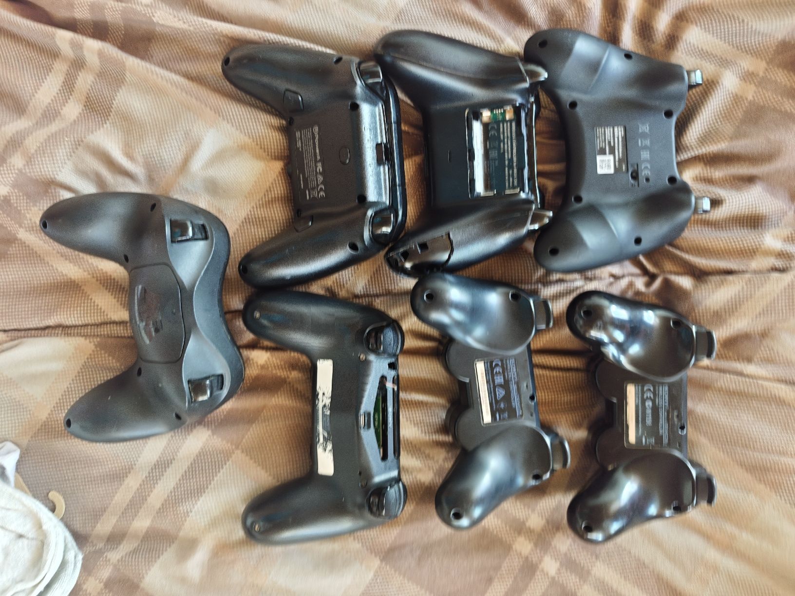 Controller: PS/XBOX Controllers – Gebraucht aus Lungern von Laut_musik 1
