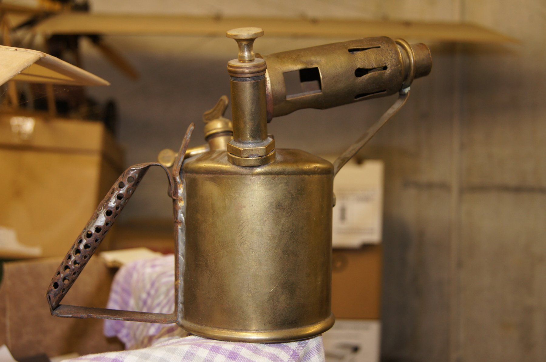 Tutte le decorazioni: Lötlampe dekorativ – Usato da Bözen venduto da Henry101 4