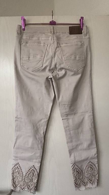 Hosen: NILE Stoffhose beige Grösse M – Gebraucht aus Biel/Bienne von Izzybizzy 3