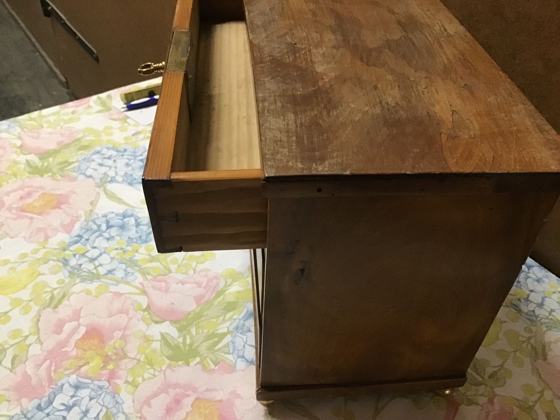 Spielzeuge: Schönes Antikes Biedermeier Modell Kommödli – Gebraucht aus St. Gallen von Goldlilly 4