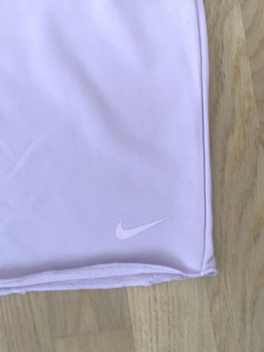 Nike Gonne: Nike Rock, Lila, Gr. S - Neu! – Nuovo e nell'imballaggio originale da Neuenhof venduto da bball 1