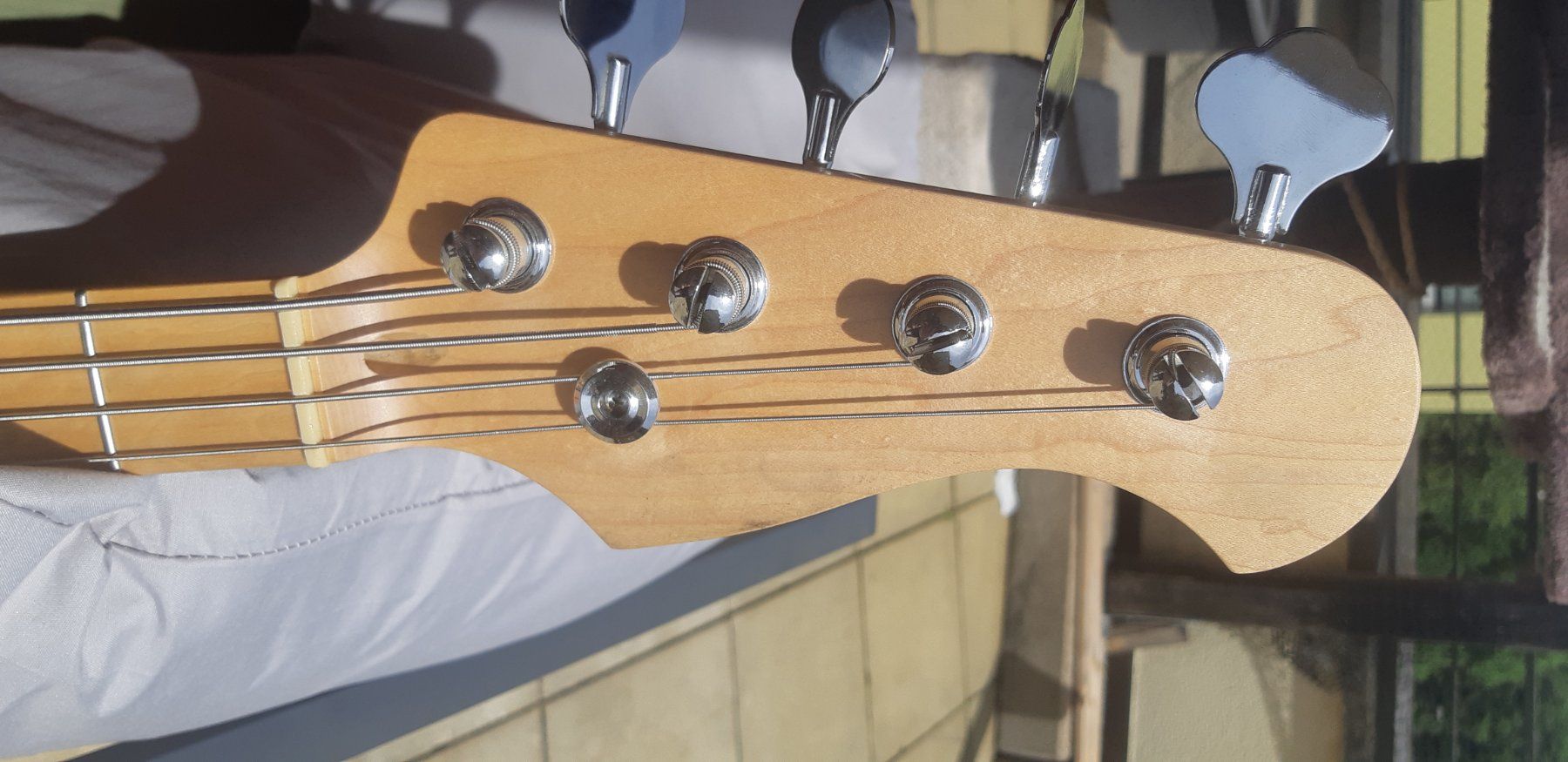 Harley Benton Strumenti musicali: Harley Benton pb50 Bass – Usato da Luzern venduto da pirovino73 2