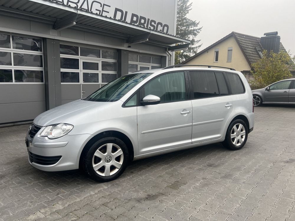 VW Touran 2.0 TDI / 140PS / DSG (Gebraucht) in Kölliken für CHF 2010 ...