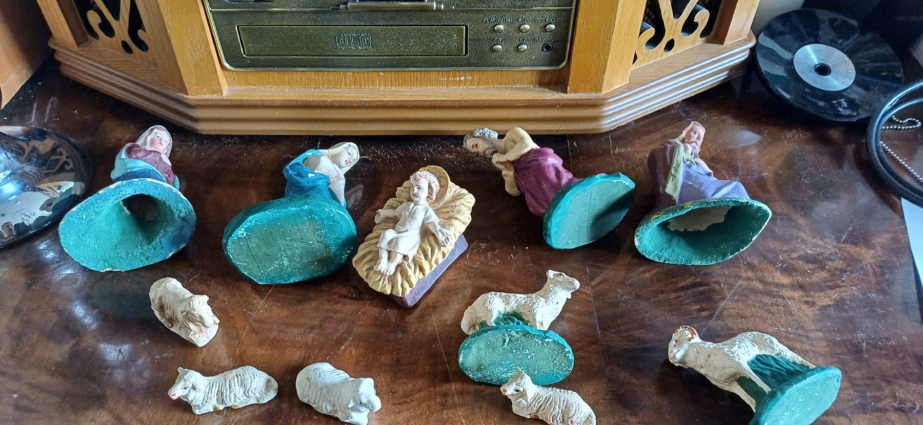 Figuren: Alte Krippenfiguren – Gebraucht aus Flawil von Pinkmalibu 5