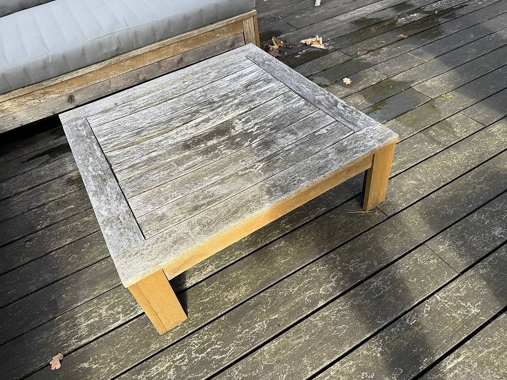Sofas: Gartenlounge aus Holz GRATIS  Eck-Sofa mit Couchtisch  – D'occasion à Regensdorf par ant_js8x 2